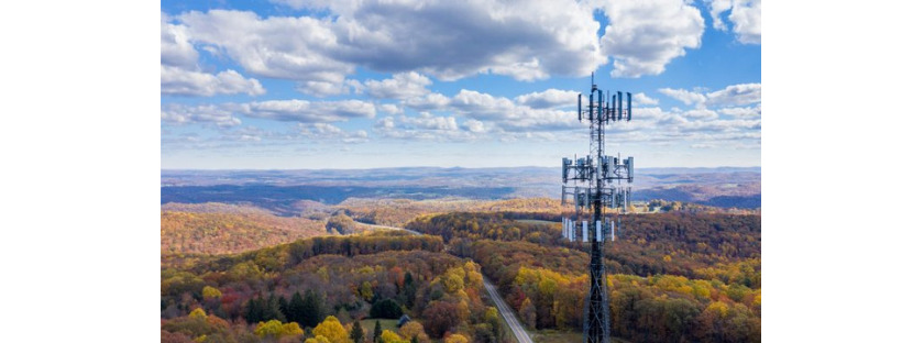 Ce mois-ci, Daniel Gignac abordera les projets du CRTC qui ont été annoncés récemment concernant le développement du cellulaire dans l'est du Québec.